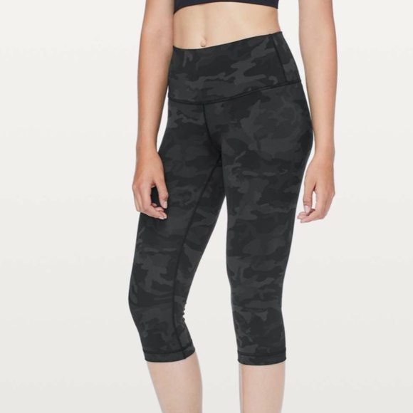 lululemon athletica Pants - Lululemon Incognito Camo Wunder Under Leggings